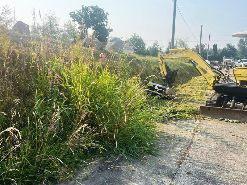 mowing services in the fraser valley
